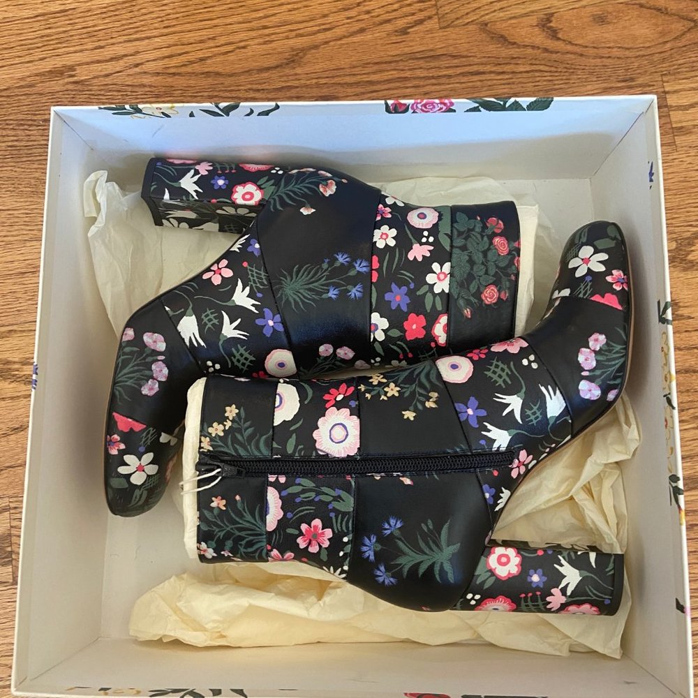 Valentino Garavani ankle boots - Picture 4 of 4